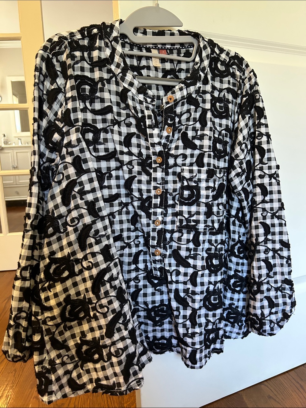Anthropologie Black and White Gingham Floral Embroidered Button Pullover